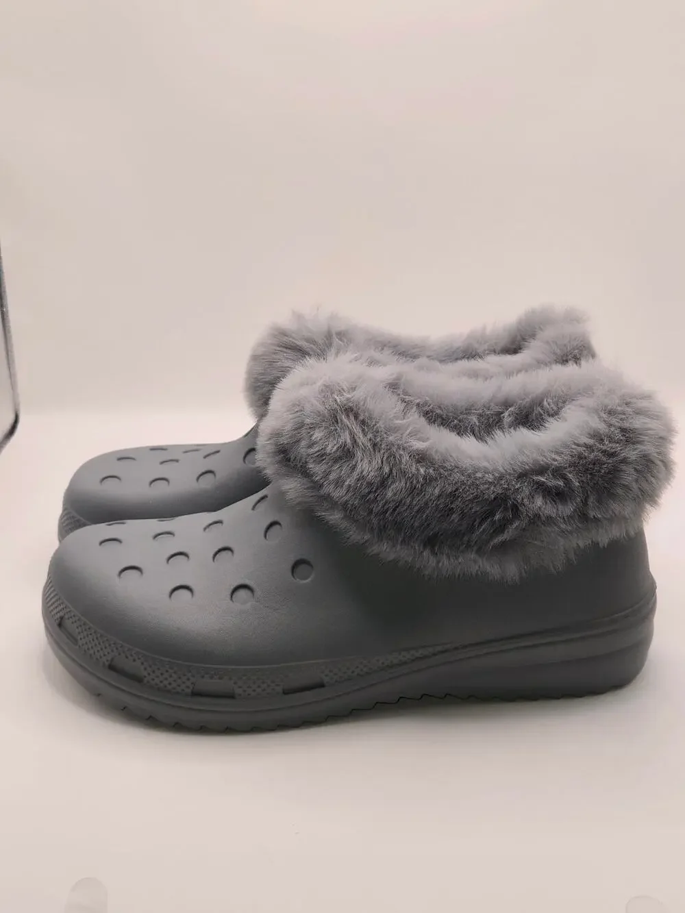 Women's Faux Fur Lined Winter Clogs Gray Size 11 EU 42 Slip On Garden Shoes